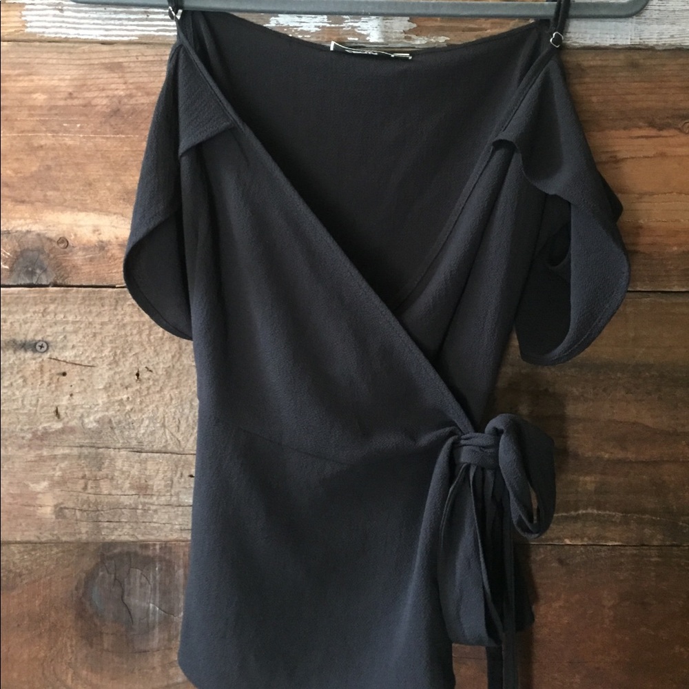 Brand new off the shoulder tie shirt